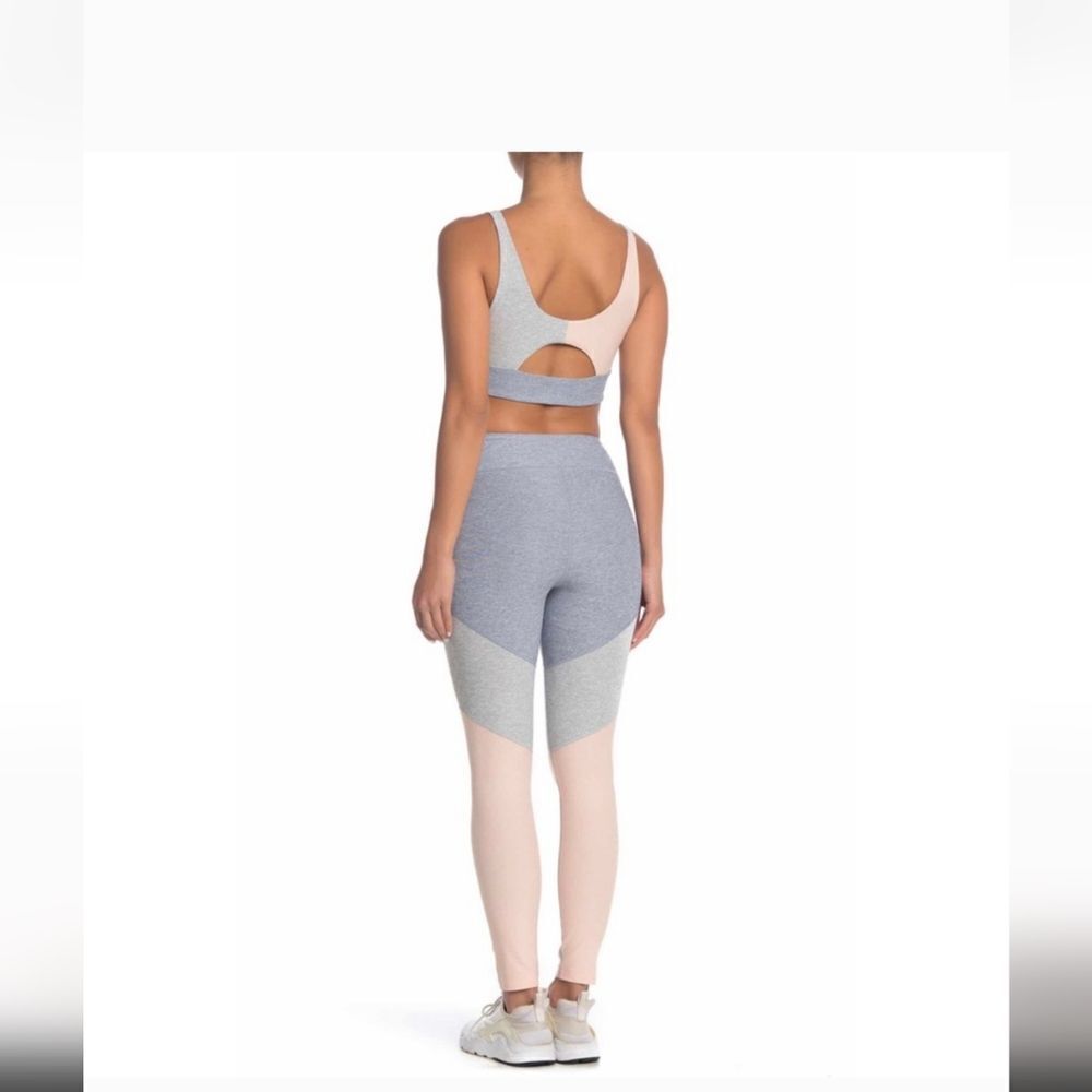 Outdoor Voice Springs 7/8, rise quart color block leggings,